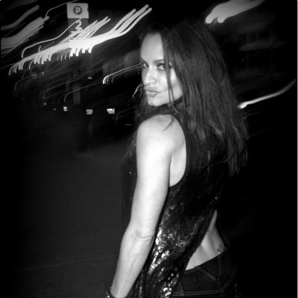 Meet your Posher, Kristen - Picture 2 of 4